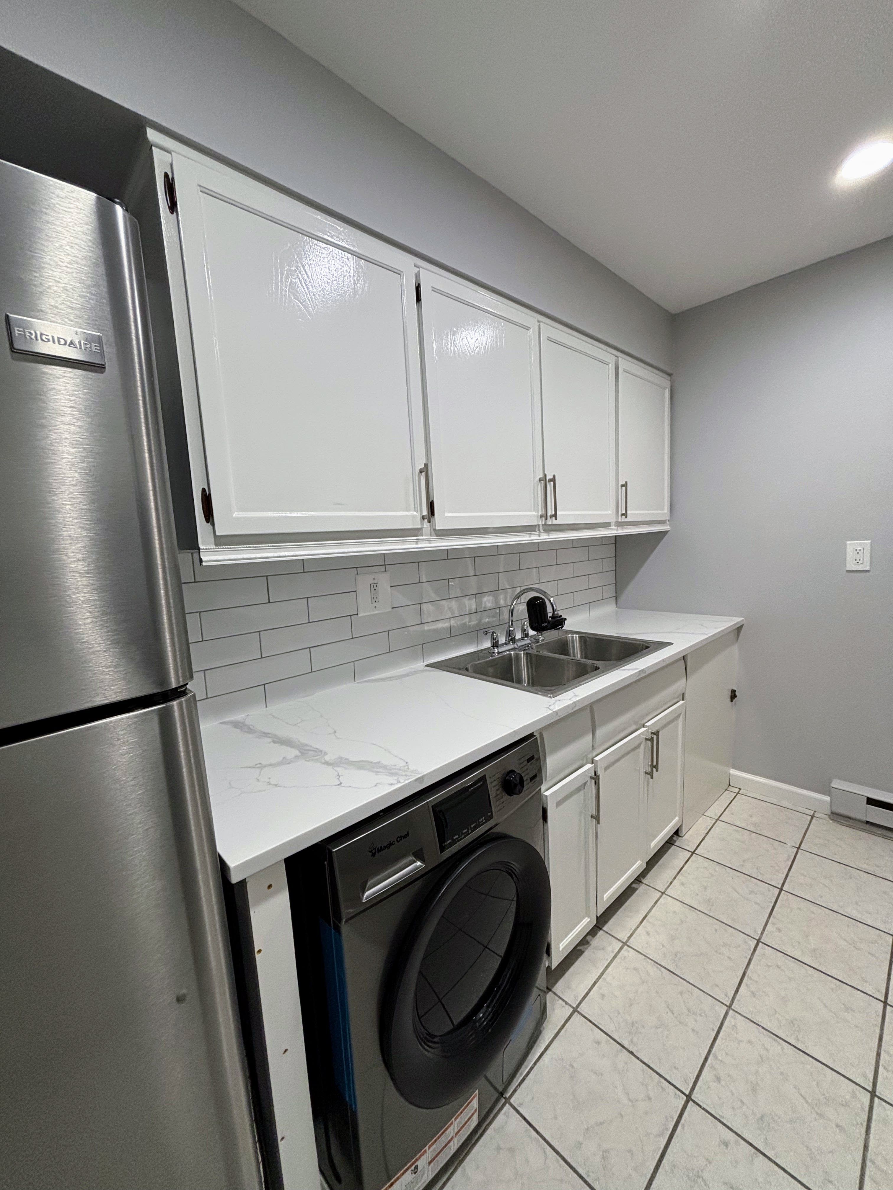 164 Kennedy Drive – photo 3