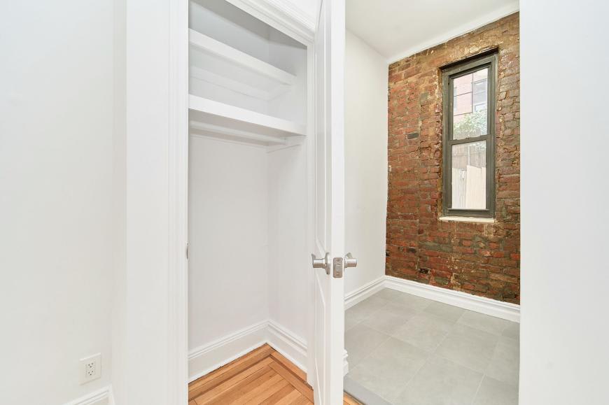 338 East 53rd Street – photo 5