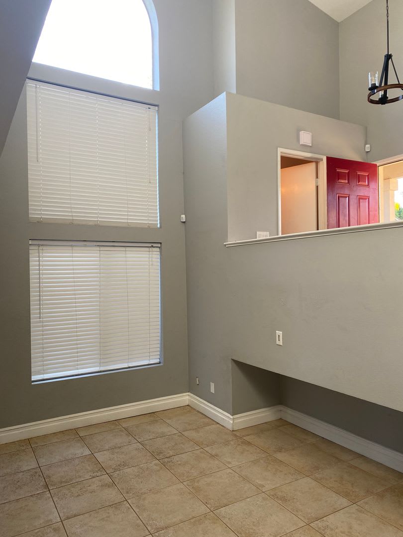 823 Viewpointe Ln, Corona, CA 92881 – photo 2