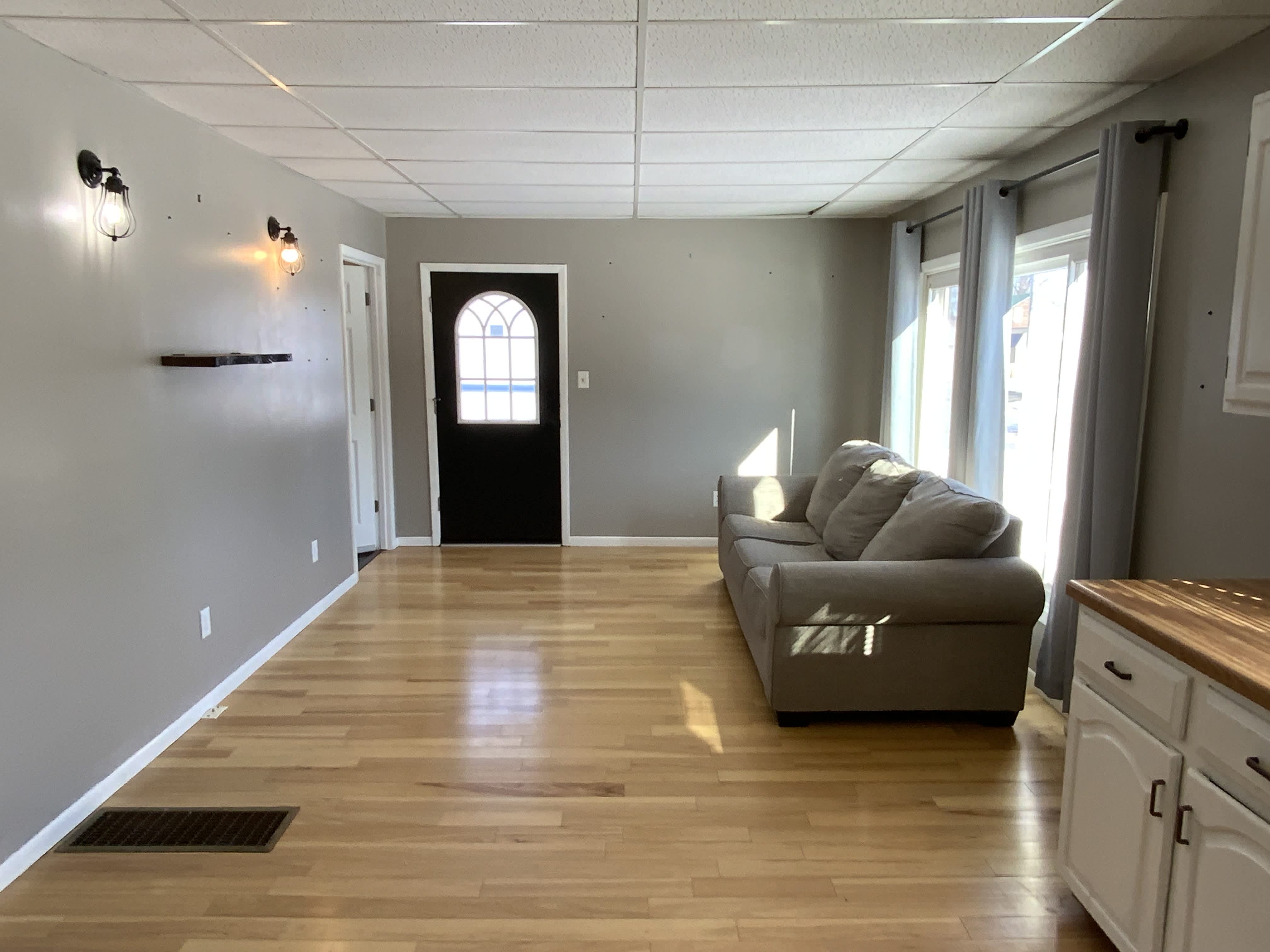 3820 E 6Th St – photo 3