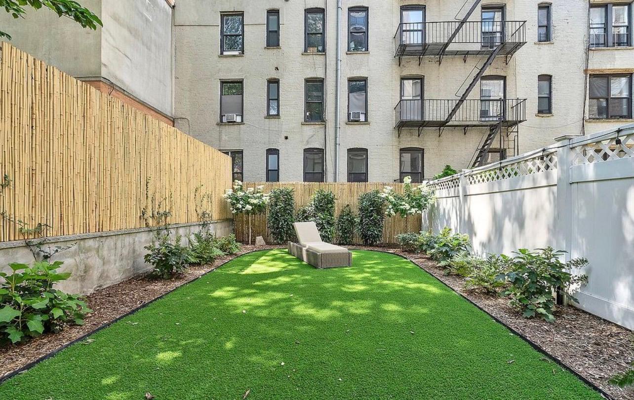 306 W 116th St Apt 1B – photo 2
