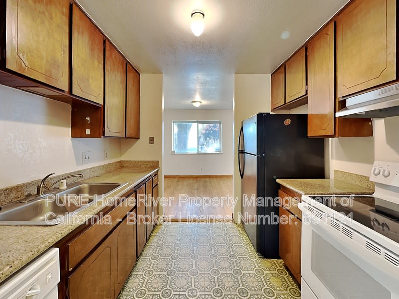 7110 Chandler Dr – photo 4