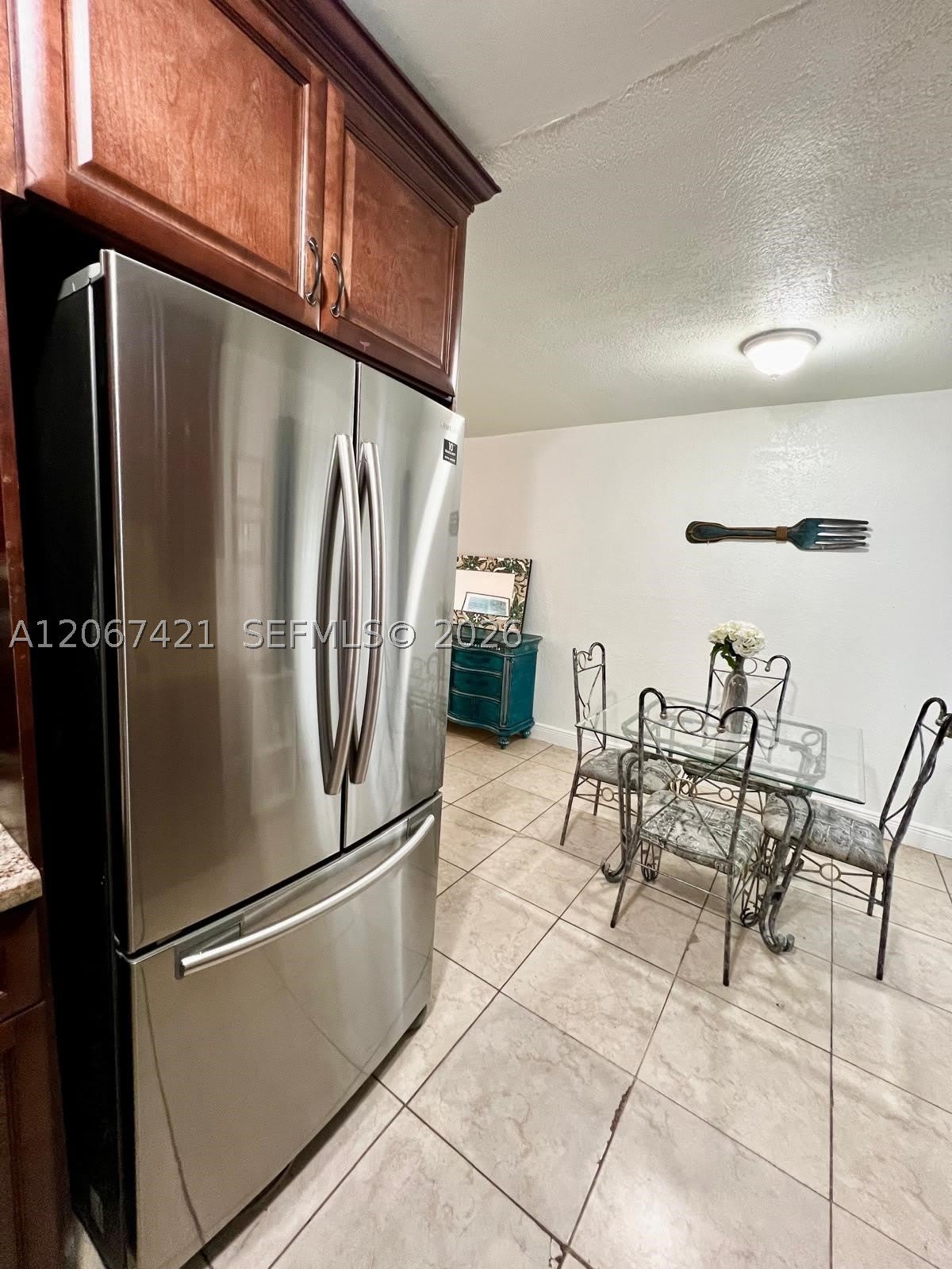 6023 SW 69th St – photo 4