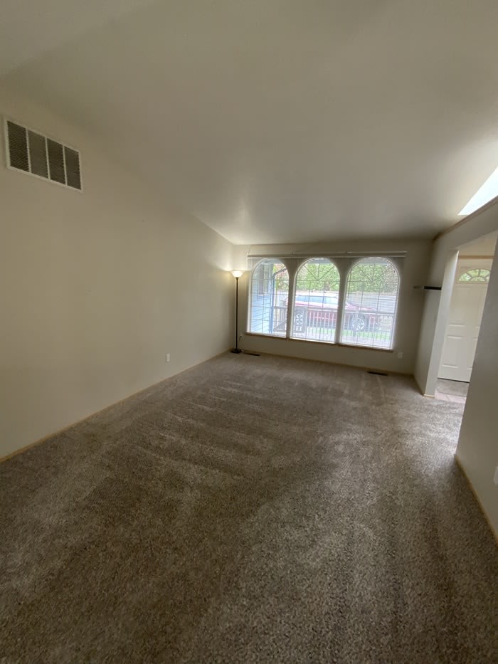 7320 20th Avenue East – photo 3
