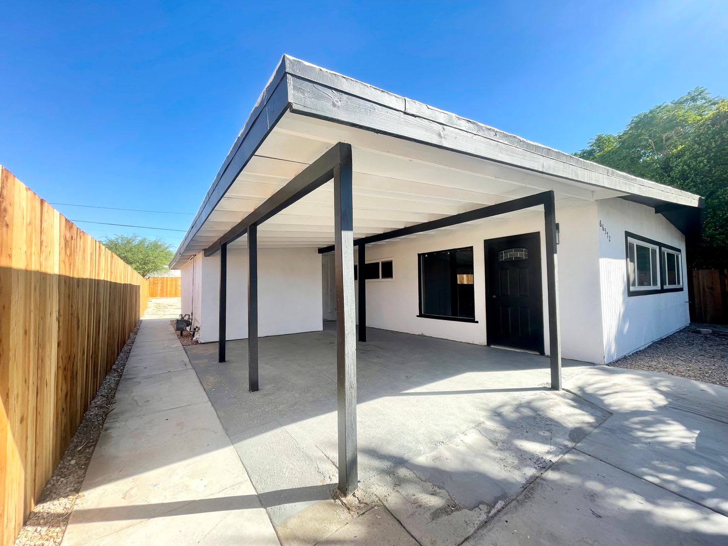 Coming Soon 3 Bedroom 1 Bathroom Home In Desert Hot Springs – photo 3