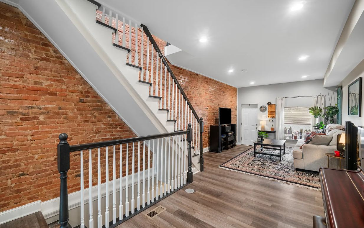 210 North Ellwood Avenue – photo 4