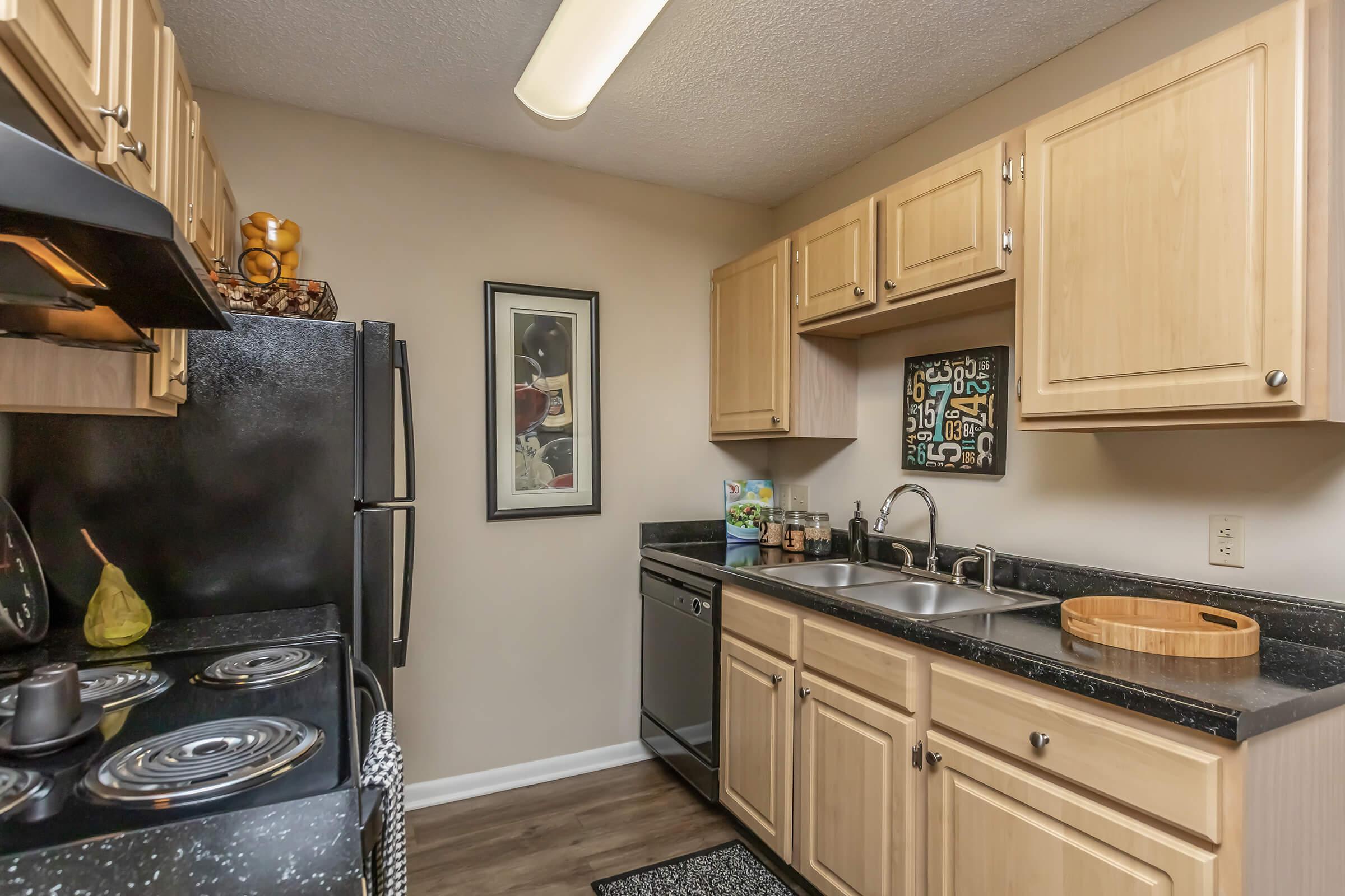 Lake Brandt Apartments – photo 3