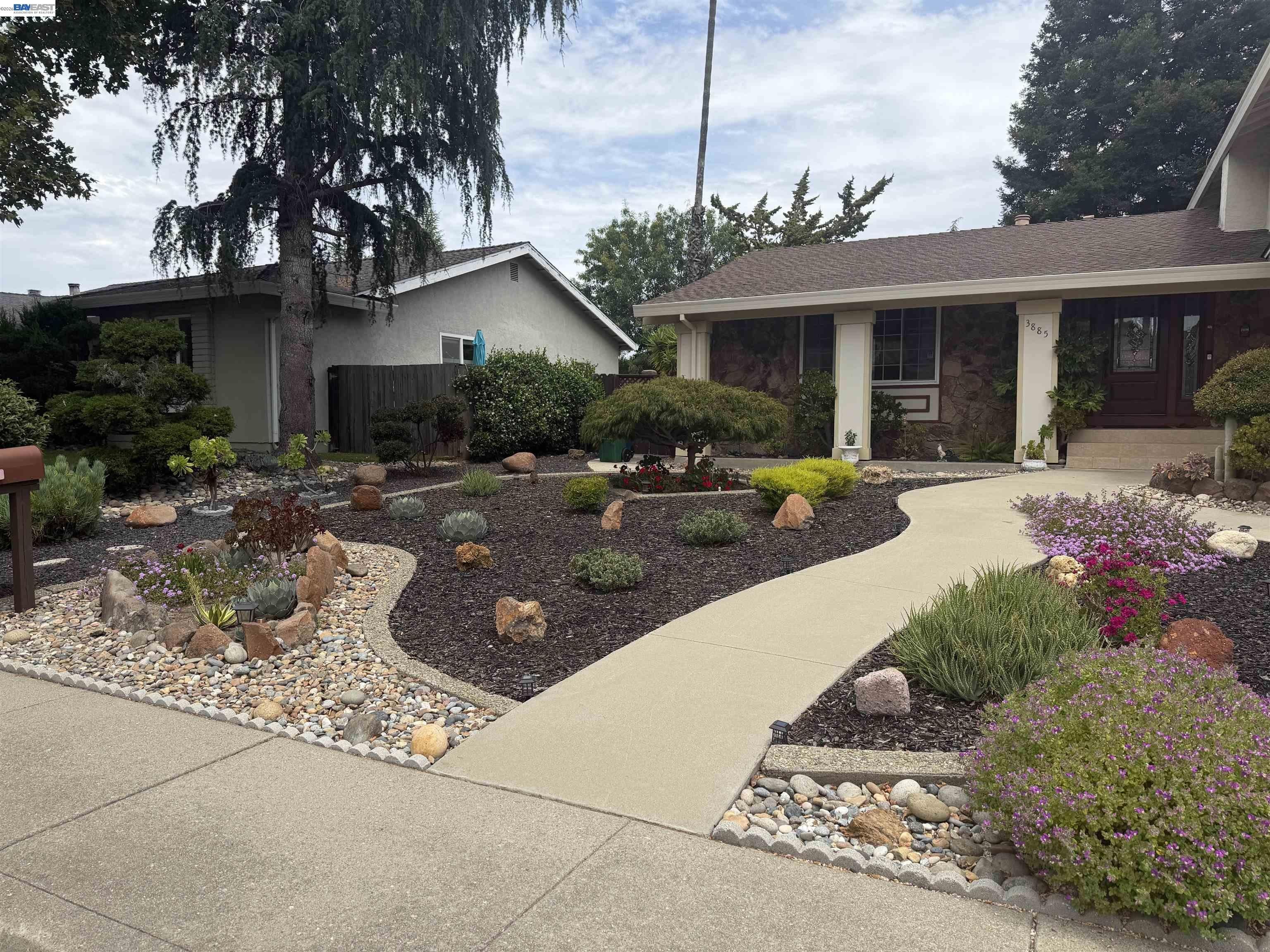 3885 Aragon Lane – photo 3