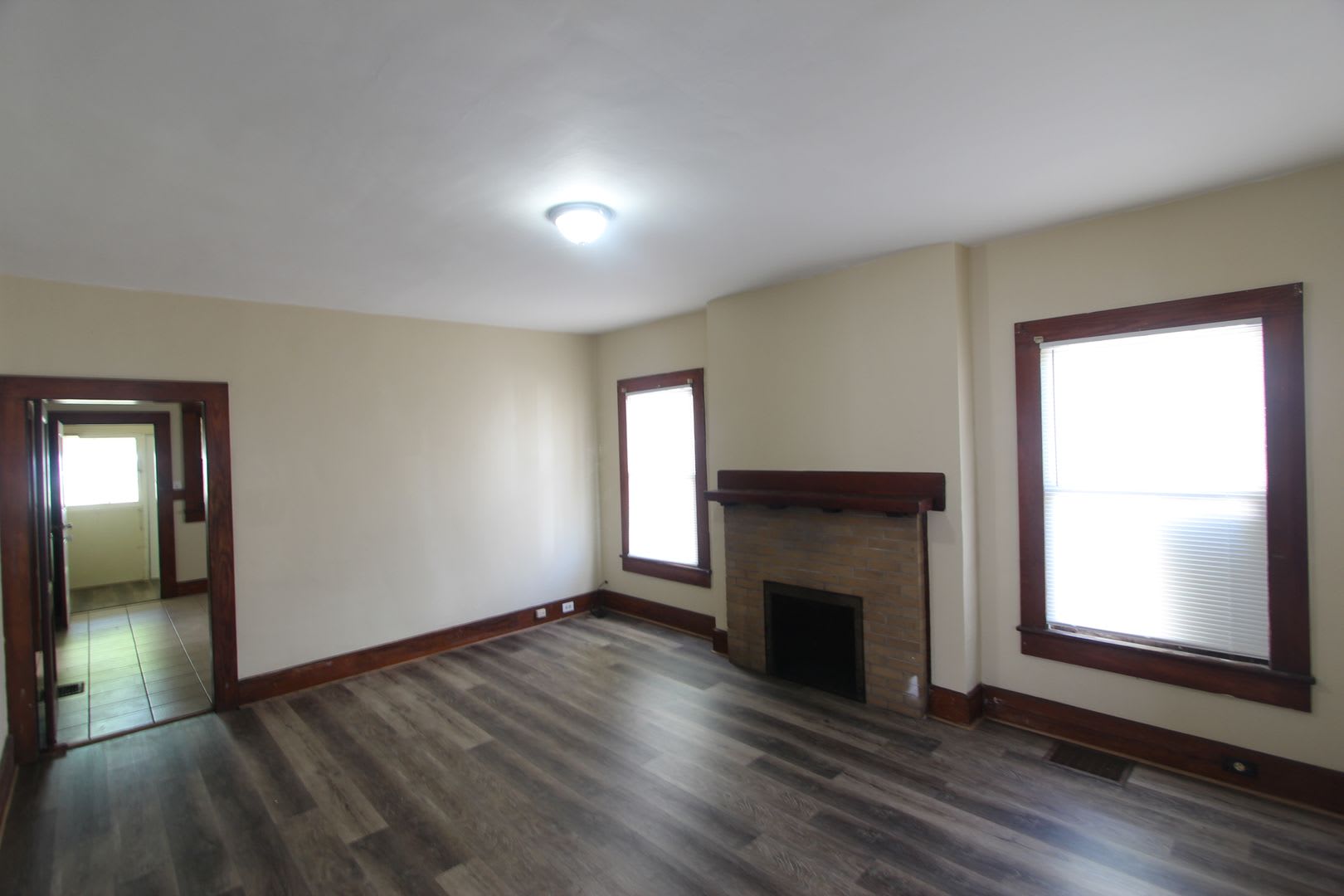 New On The Market!! Will not last long at this price. Better Hurry!! – photo 2