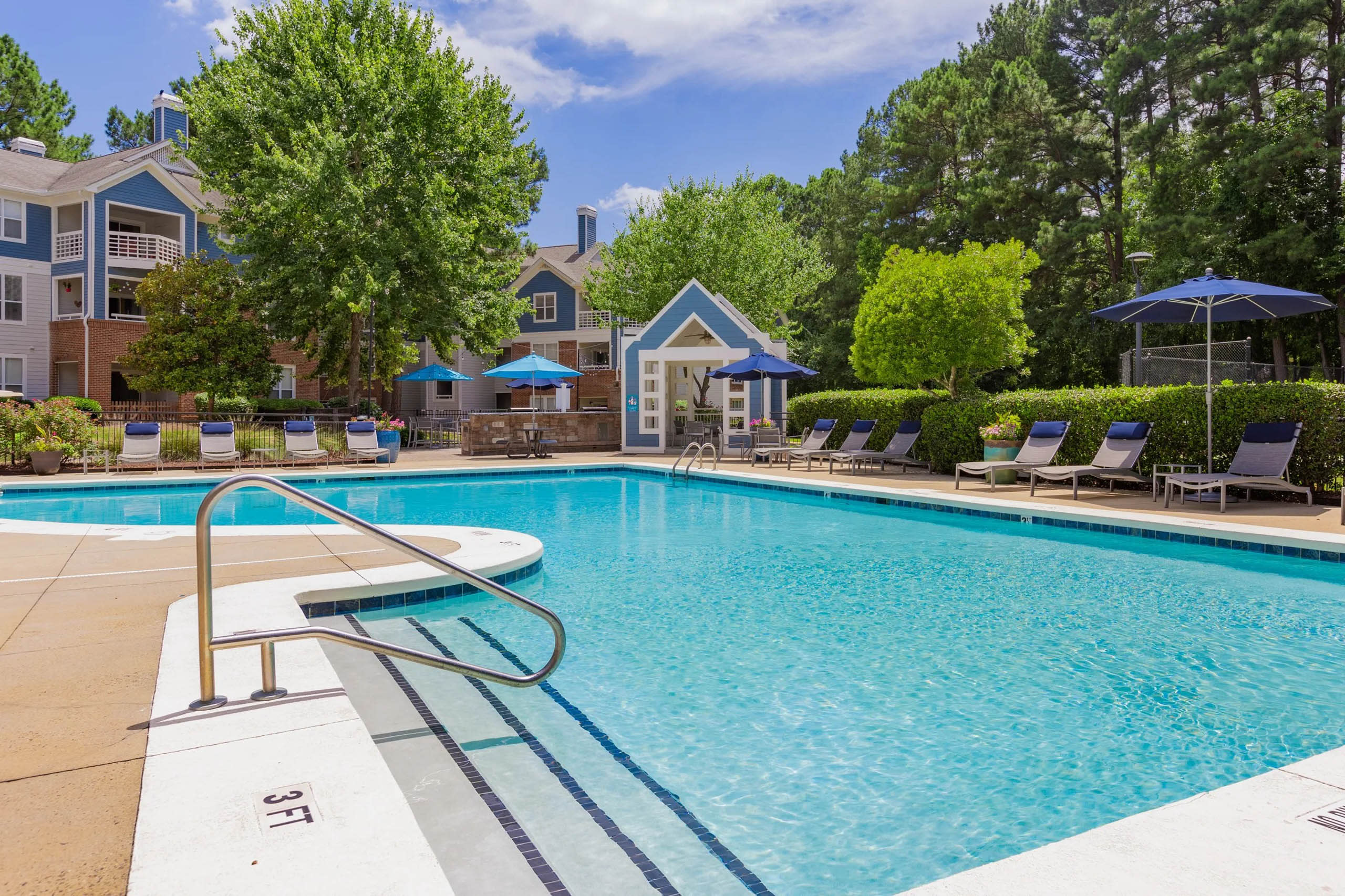 Crestline Cary – photo 1