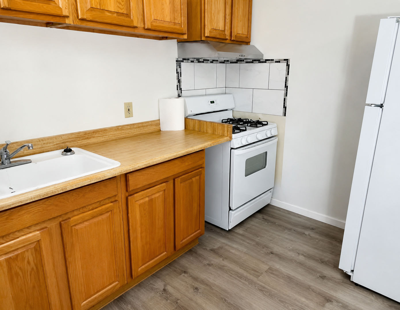 139 Pine St – photo 3