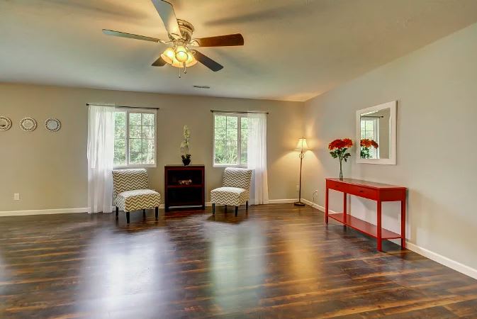 1901 Barberry Drive – photo 4
