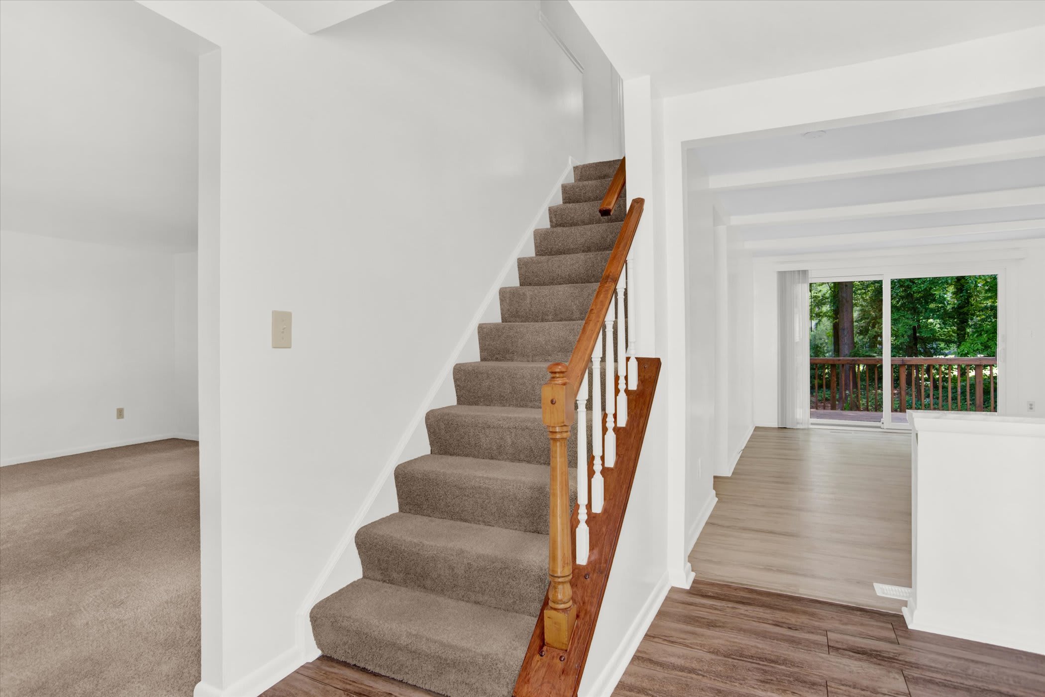 634 Bay Green Drive – photo 3