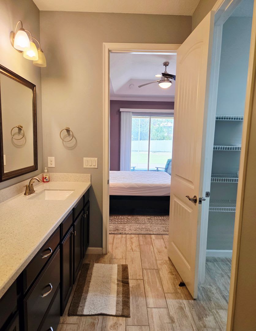2630 Vinson Ave – photo 1