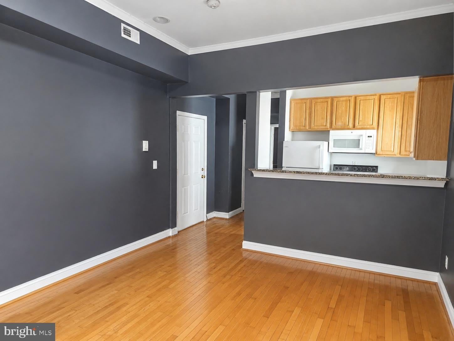 4202 GRANT Street NE – photo 3