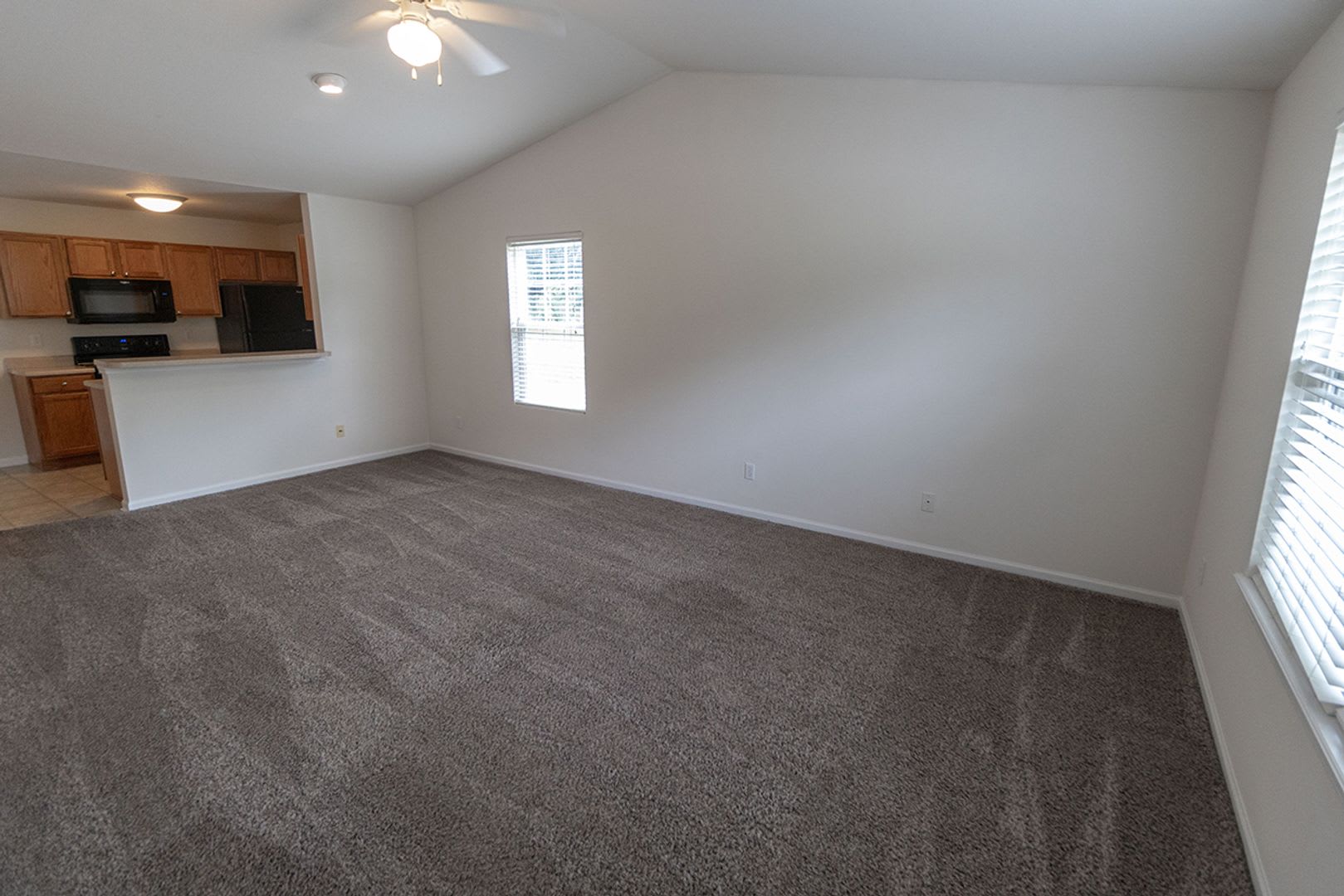 East Ridge Park Duplex – photo 2