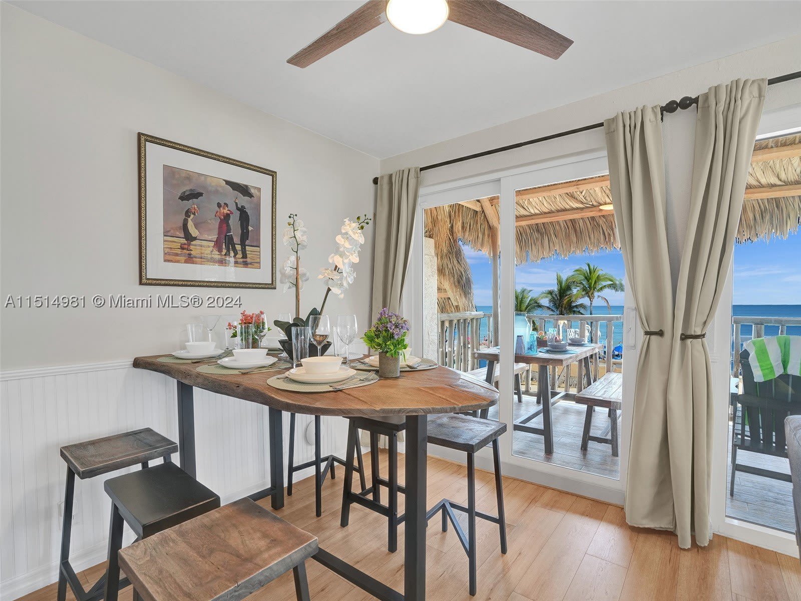 900 N Surf Rd – photo 2