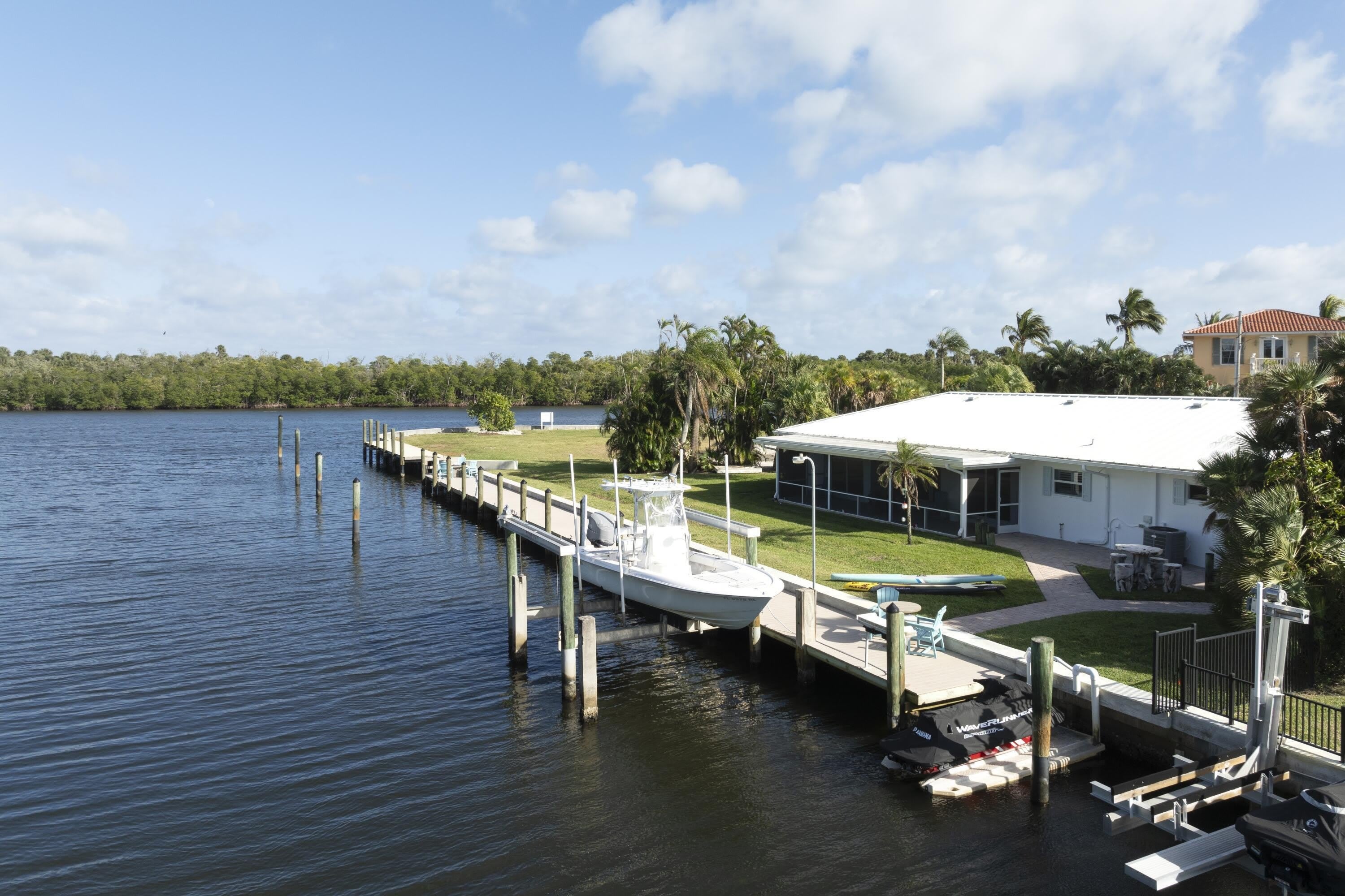 8585 SE Palm Street – photo 4