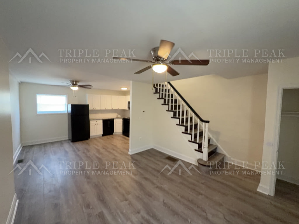 7115 Emerson Avenue – photo 2