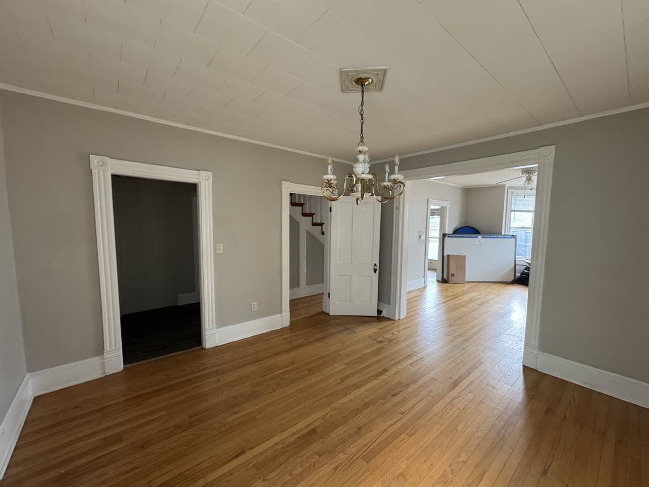 121 West John Street – photo 4