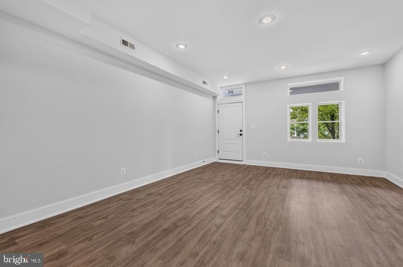 213 SEATON Place NE – photo 5