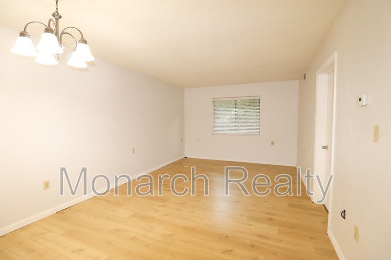 89 Southeast 16th Avenue – photo 5