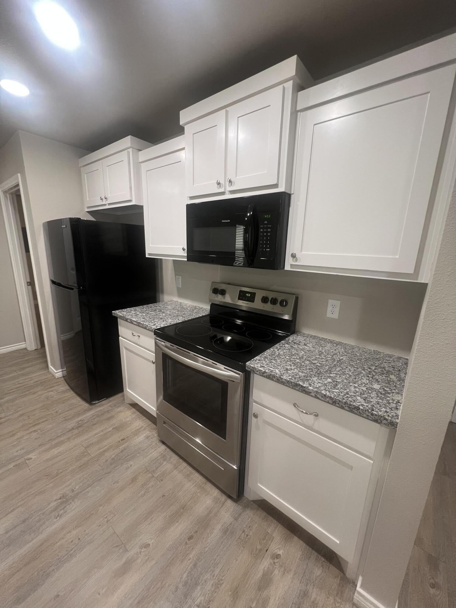 2632 Hickory Avenue – photo 4