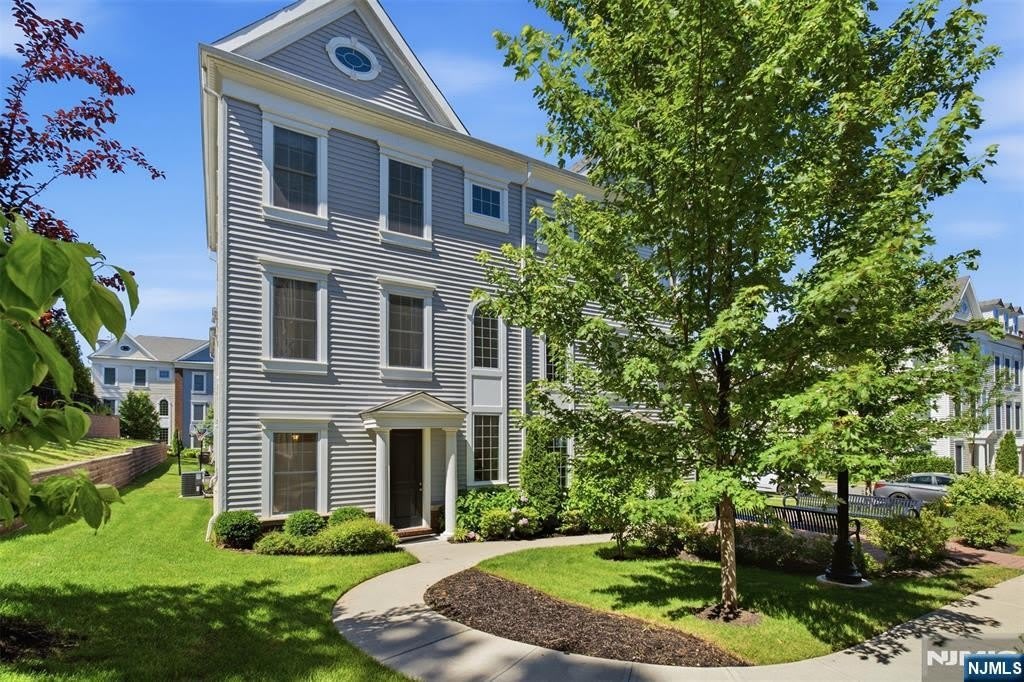 60 Roosevelt Drive – photo 4