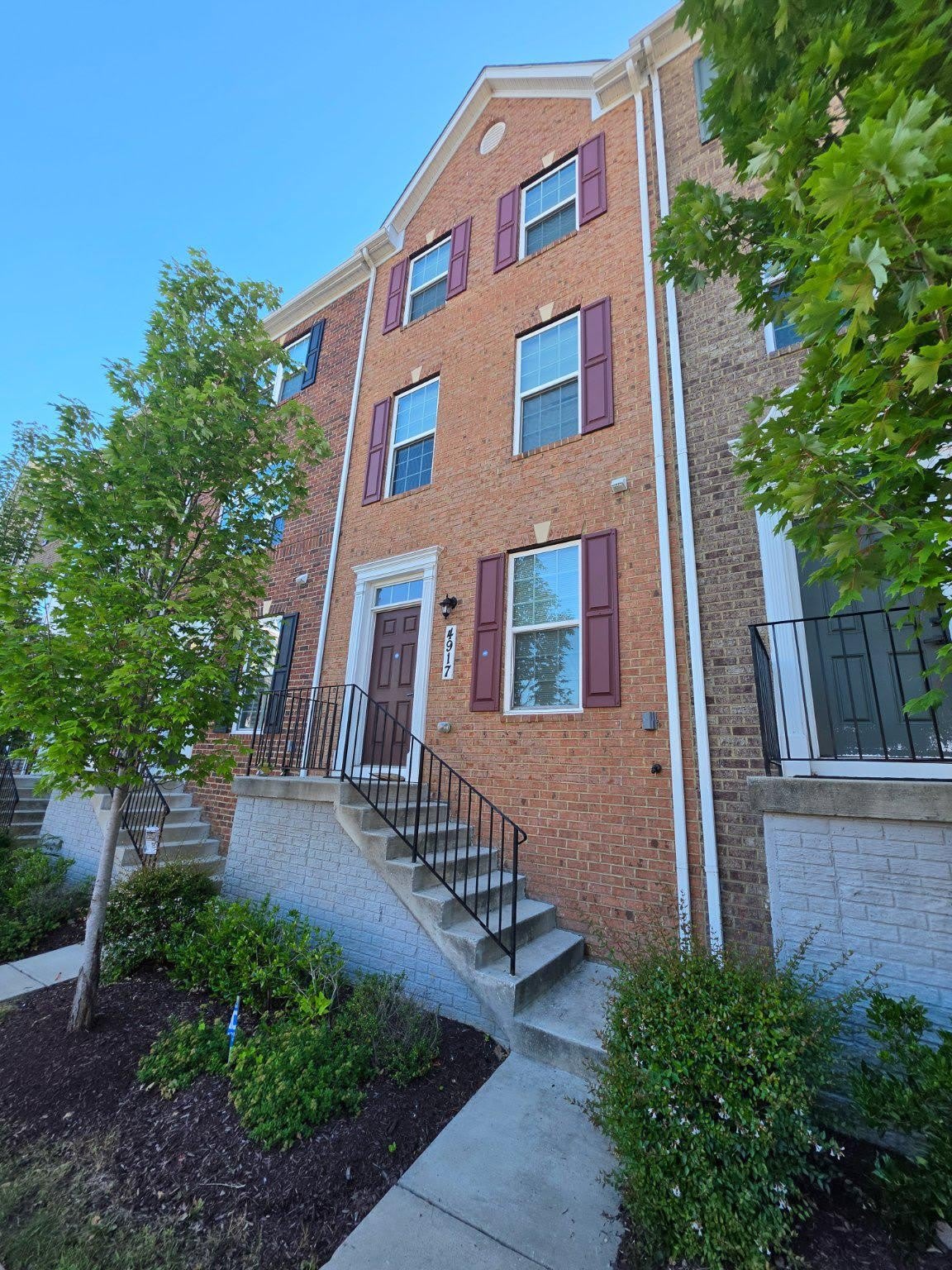 4917 CREST VIEW Drive – photo 1