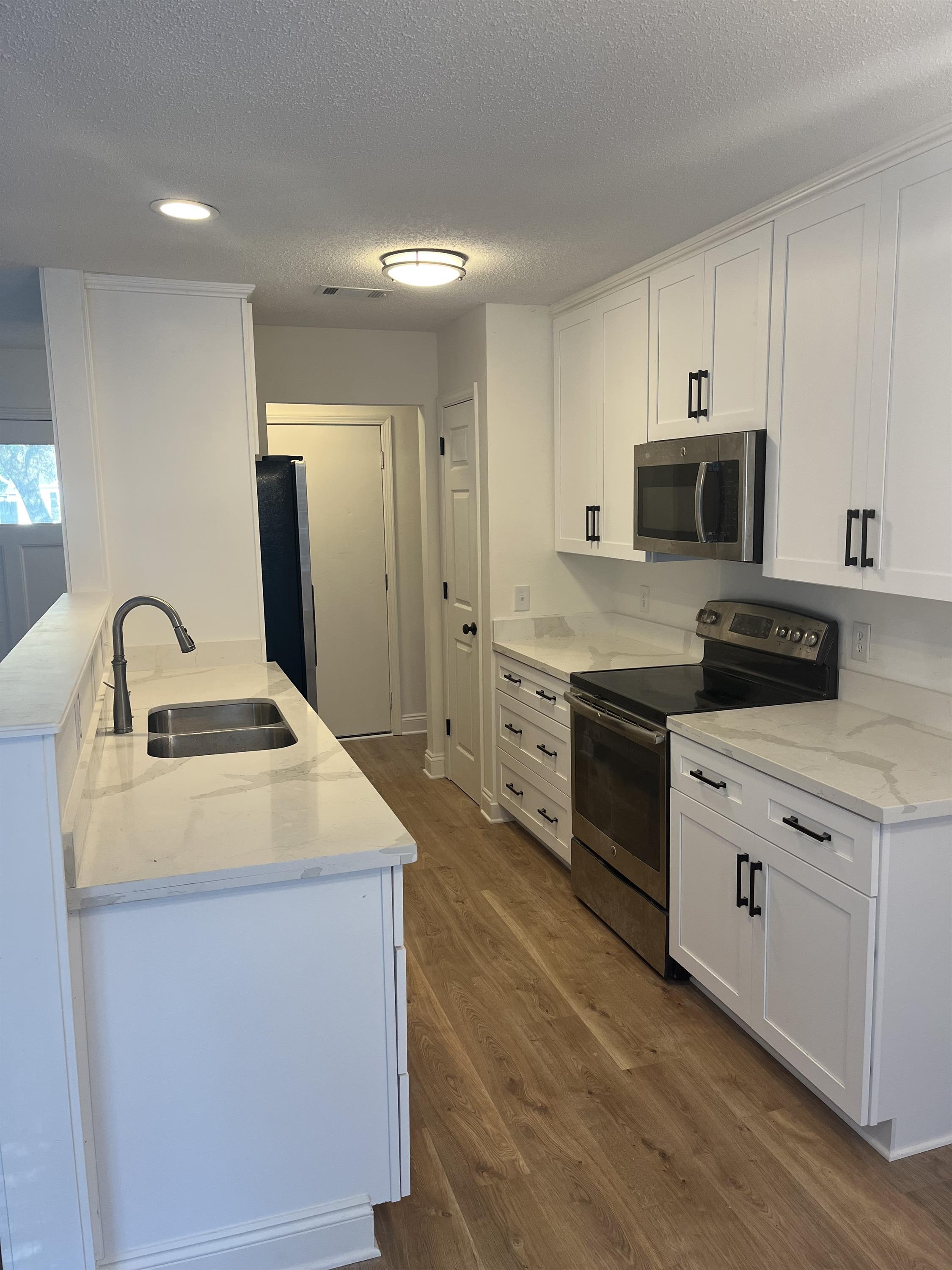 6056 Savannah – photo 2