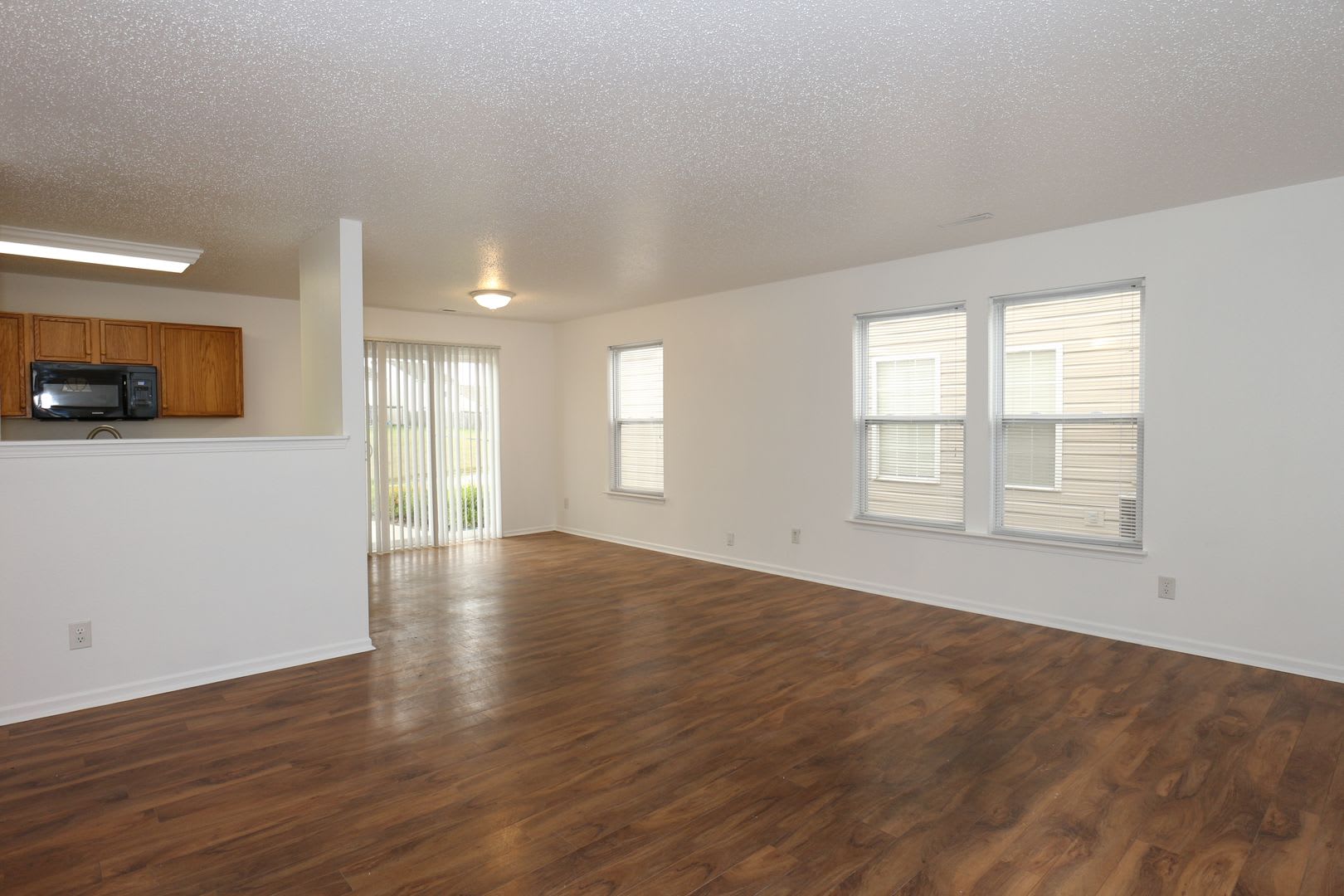 3 Bedroom Moeller Estates Home! – photo 3