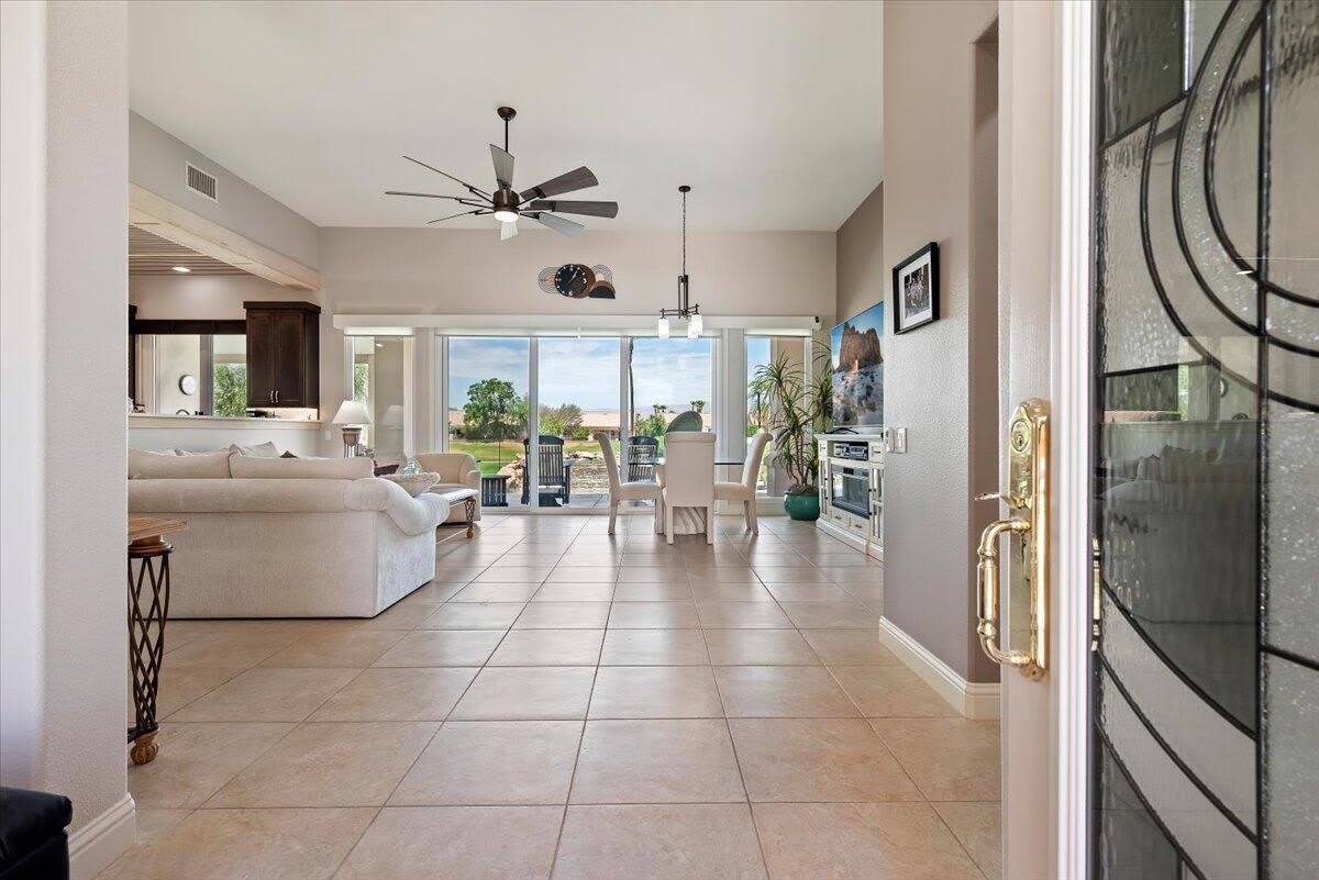 39305 Fernwood Glen Court – photo 4