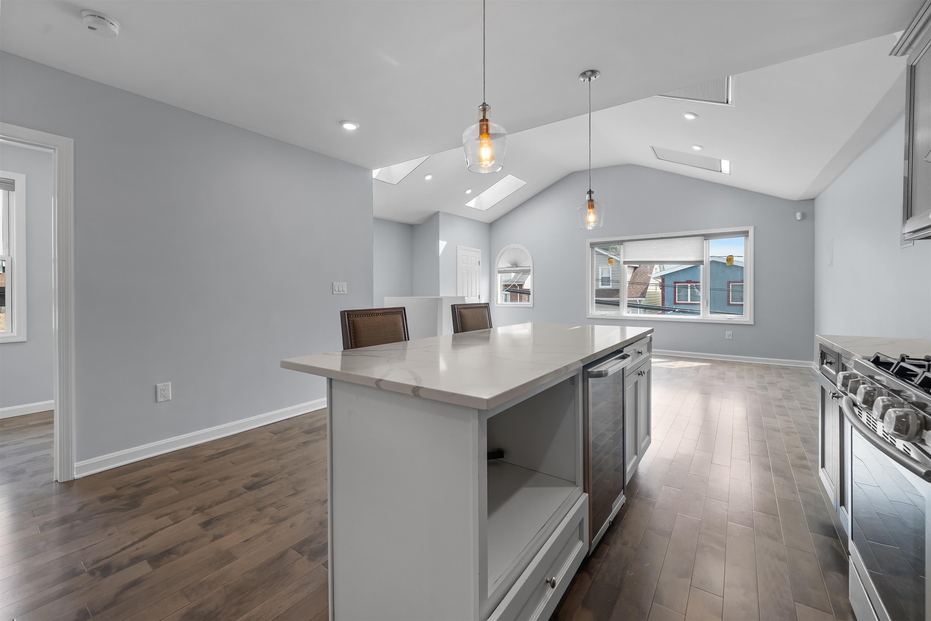 1300 79TH ST – photo 2