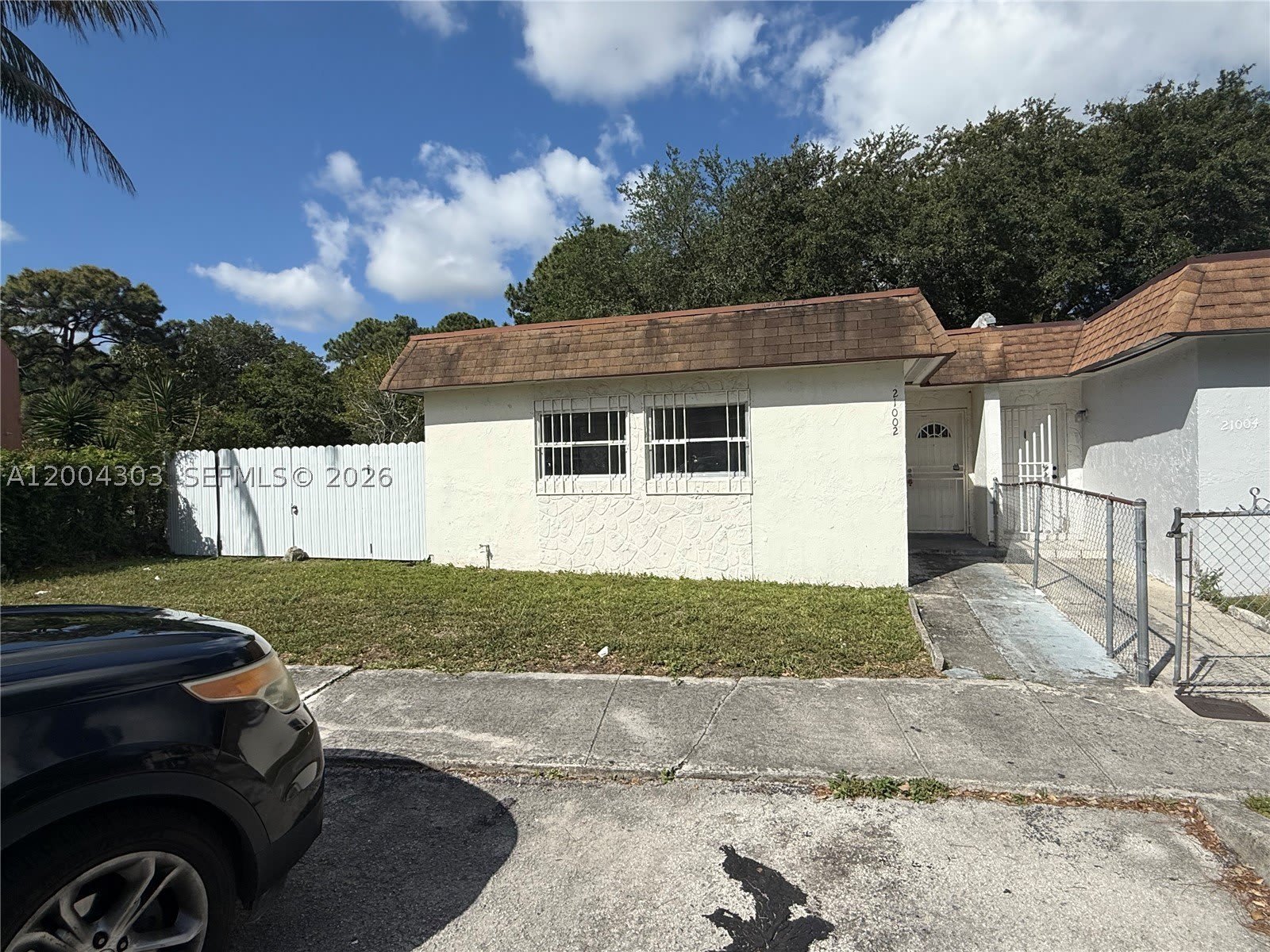 21002 NW 39th Ave – photo 2