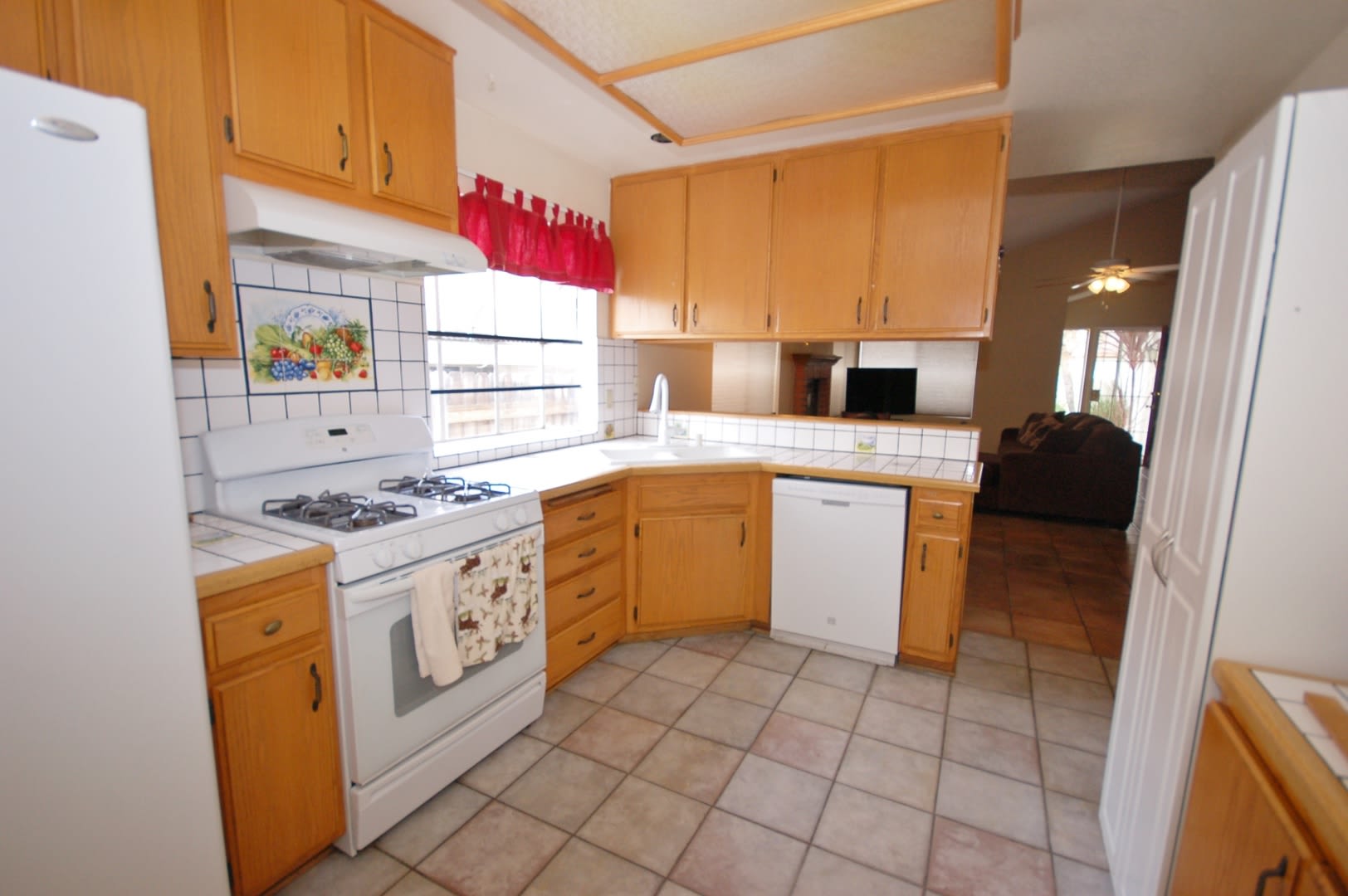Charming Home in San Marcos – photo 3