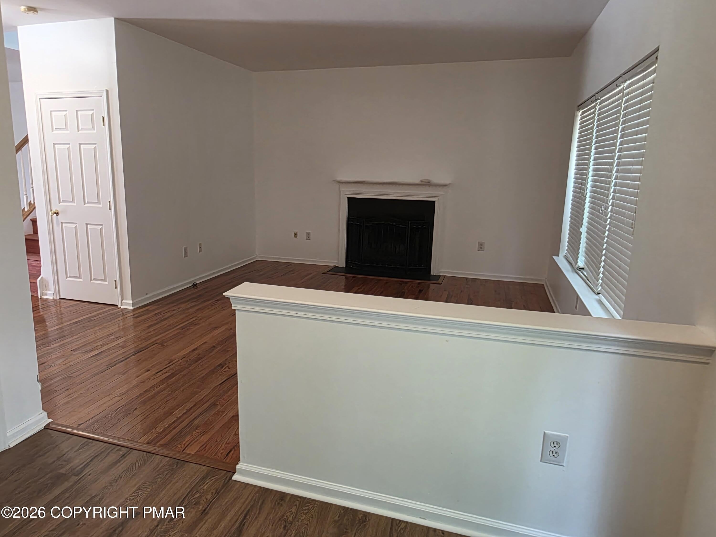 1027 Dorset Drive – photo 5