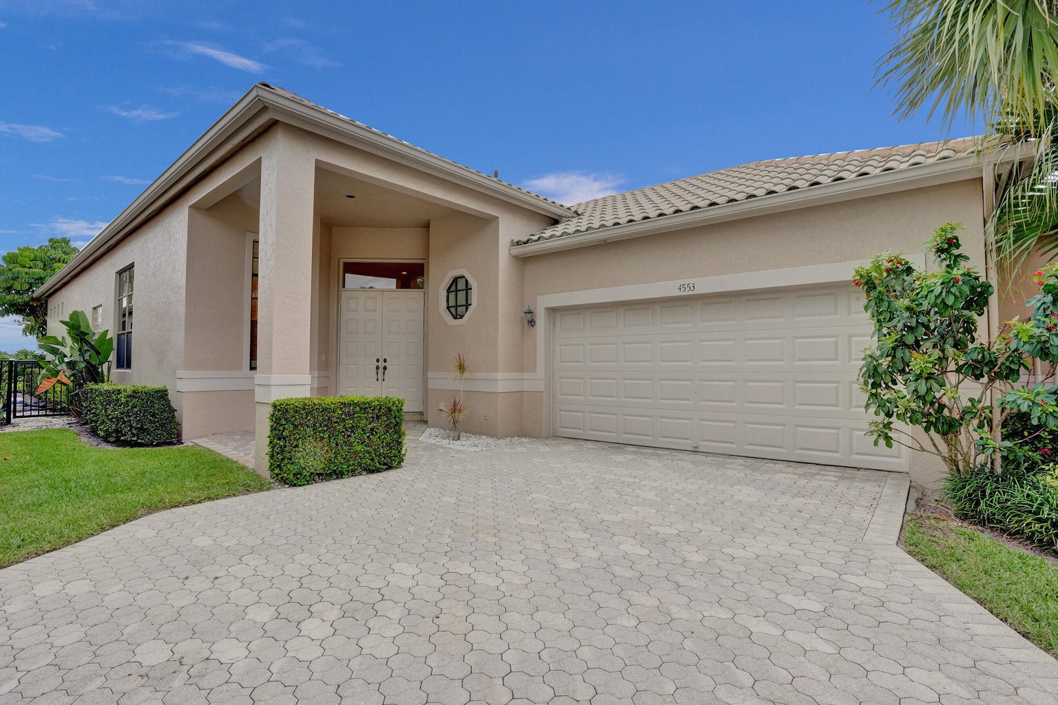 4553 Barclay Fair Way – photo 1