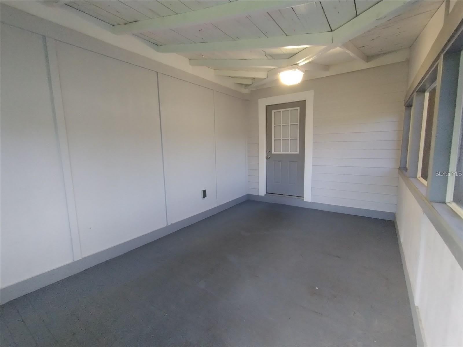 100 S STONE Street – photo 3