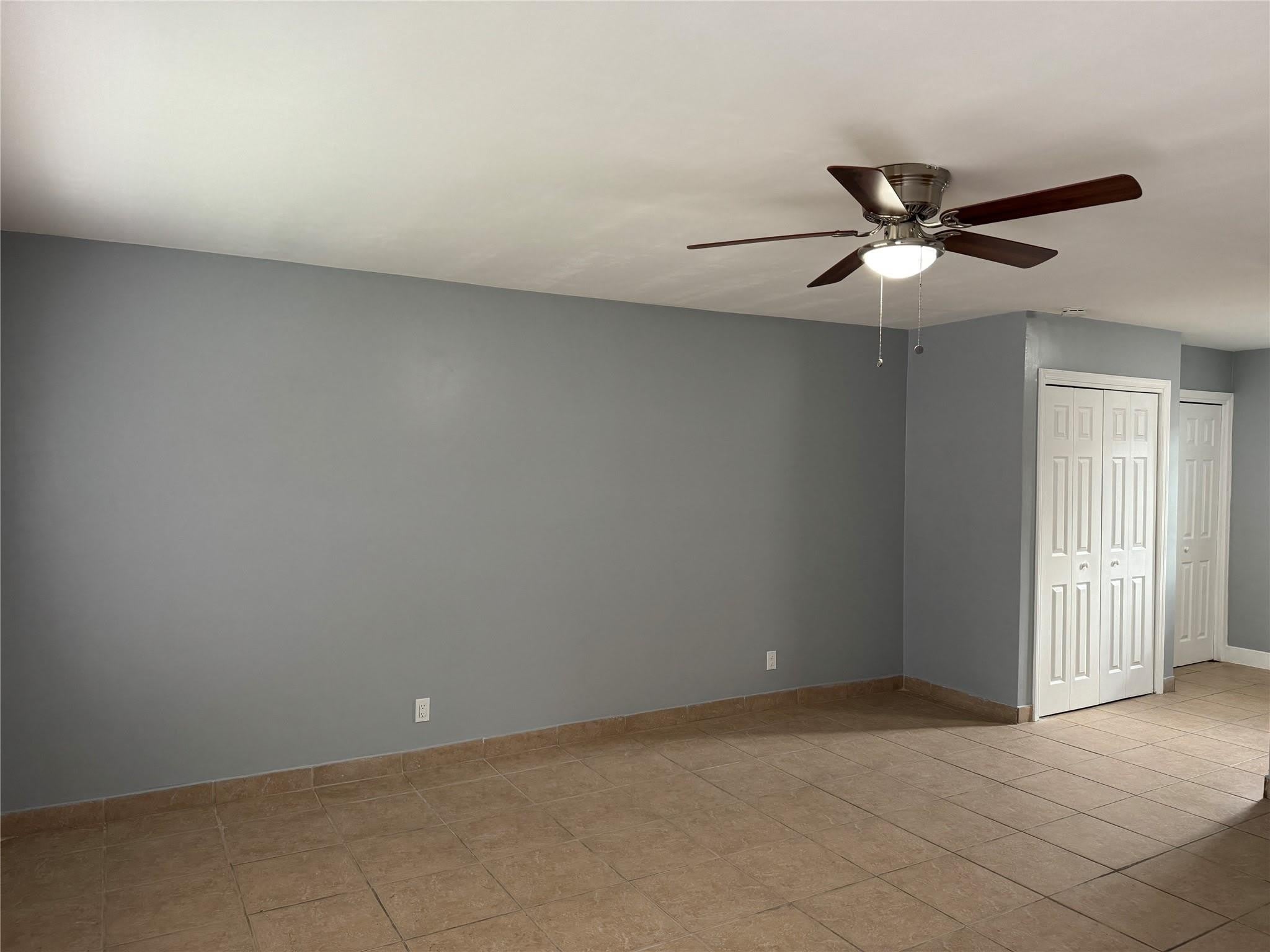 1036 NW 5TH Avenue – photo 4
