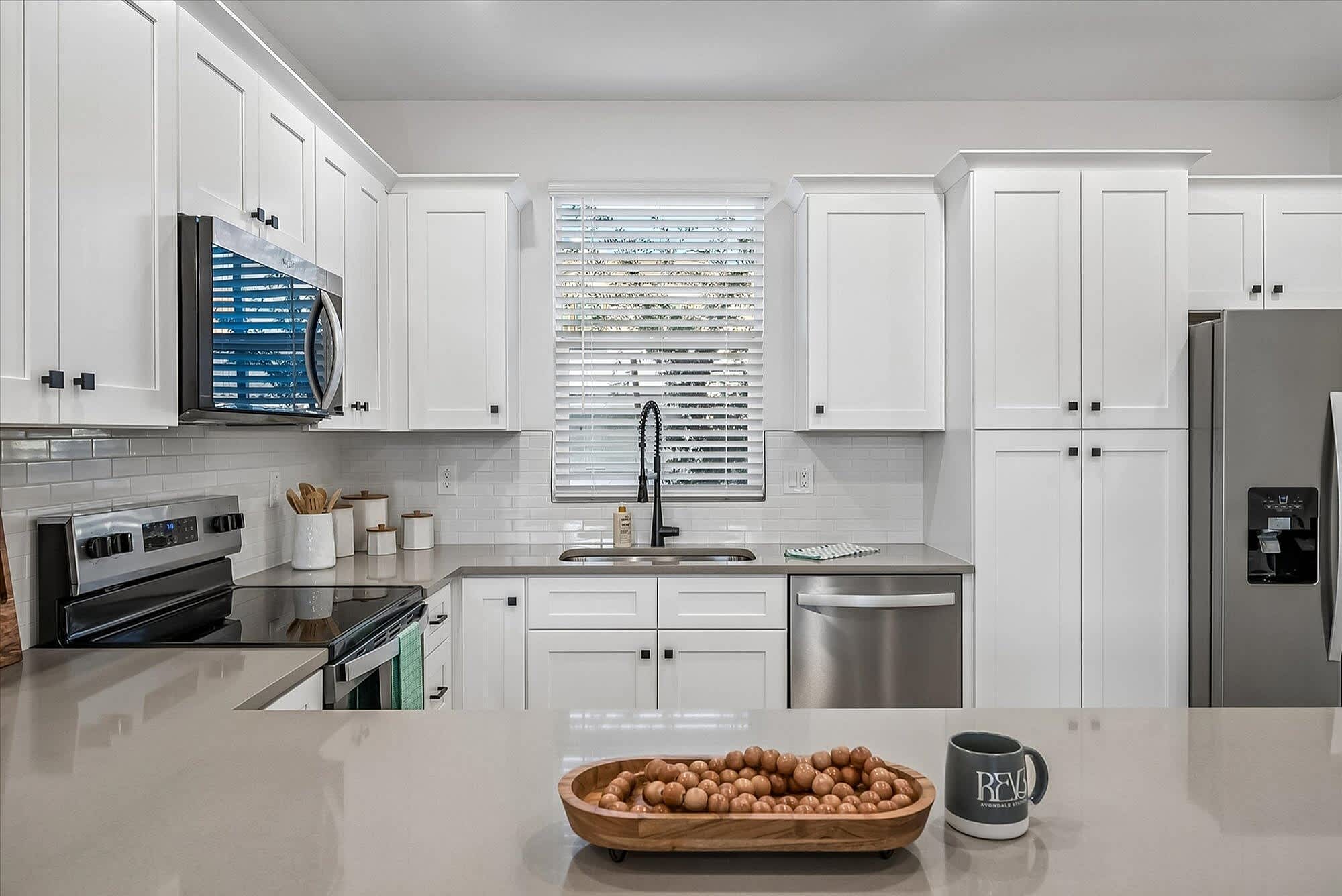 Rev3 at Avondale Station Townhomes for Rent – photo 4