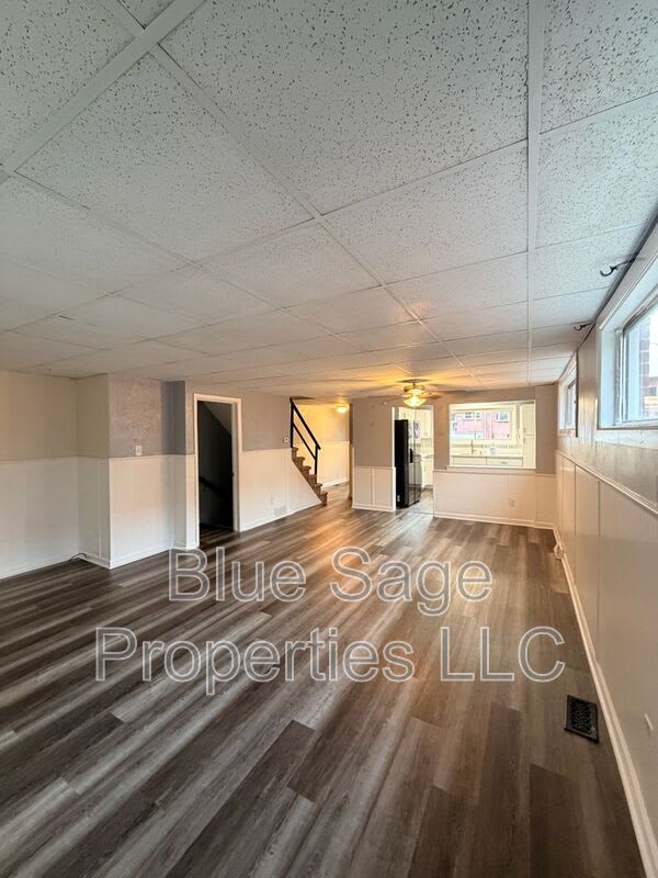 2118 Valleyview Dr – photo 3