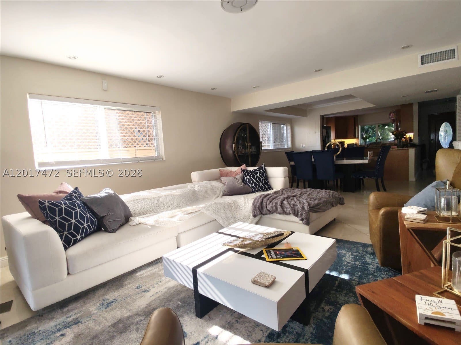 3853 NE 170th St – photo 3