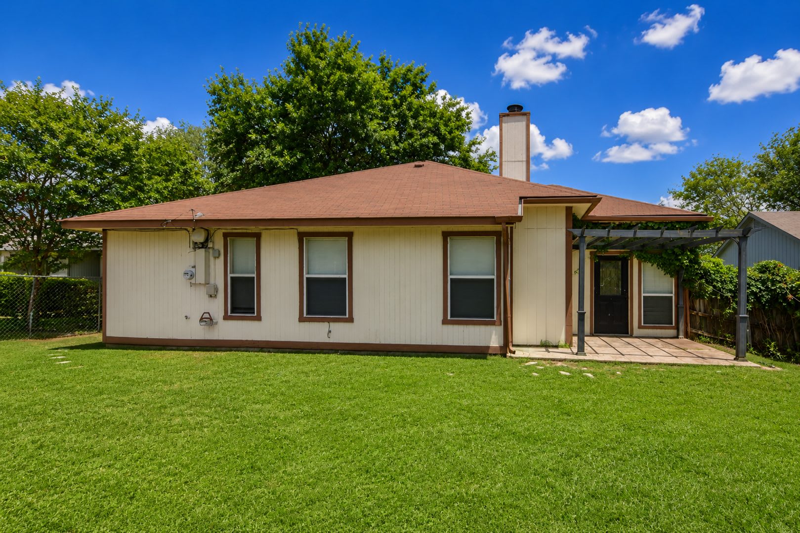 Charming Home in the Heart of Killeen – photo 3