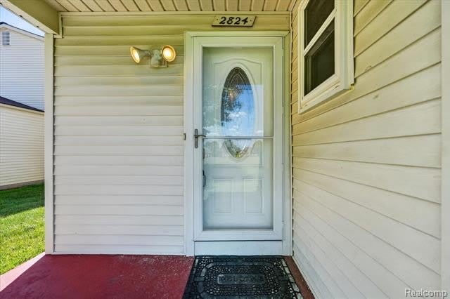 2824 Roundtree Drive – photo 5