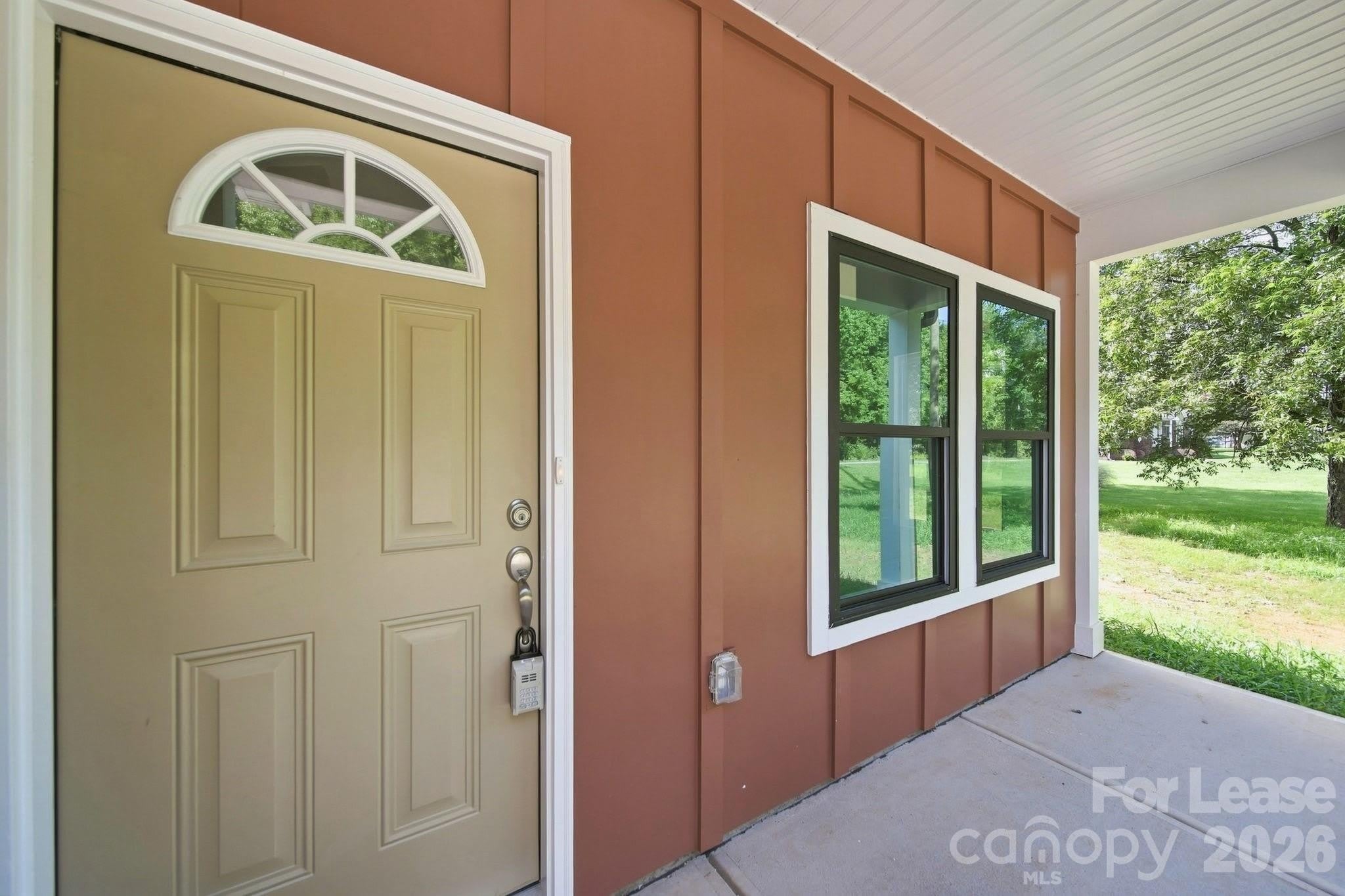 1533 S Battleground Avenue – photo 3