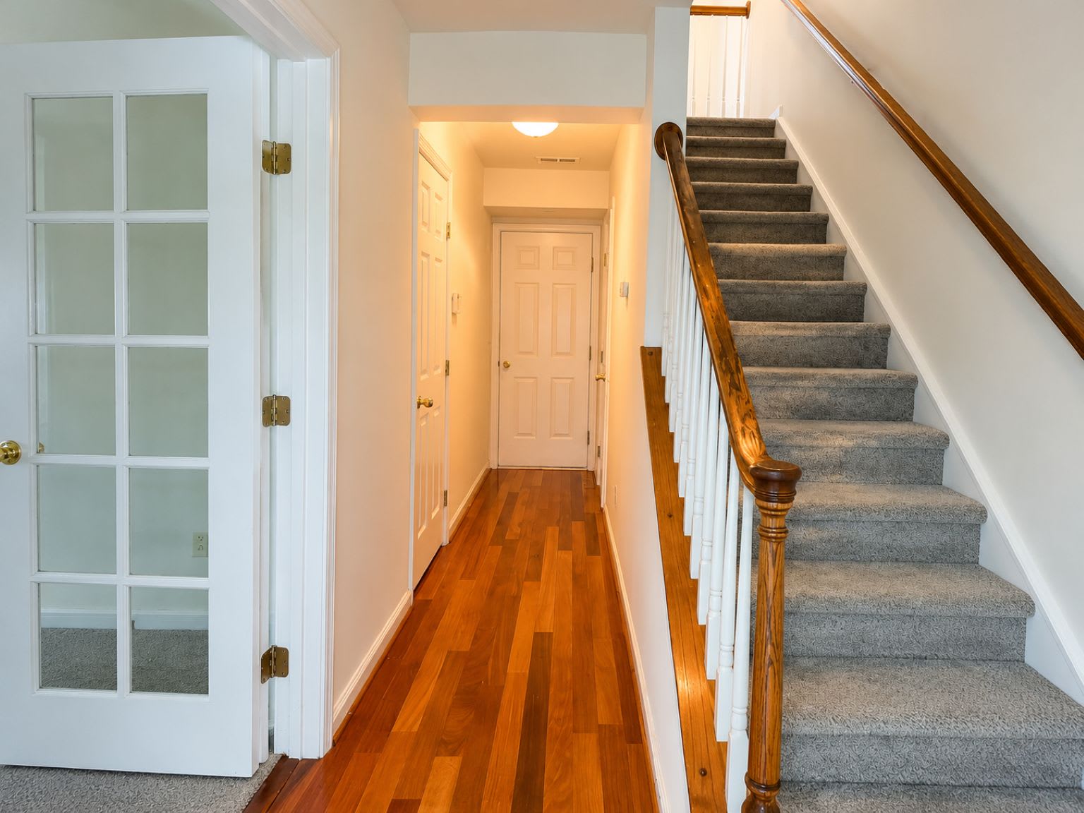 913 Tiger Lane – photo 2