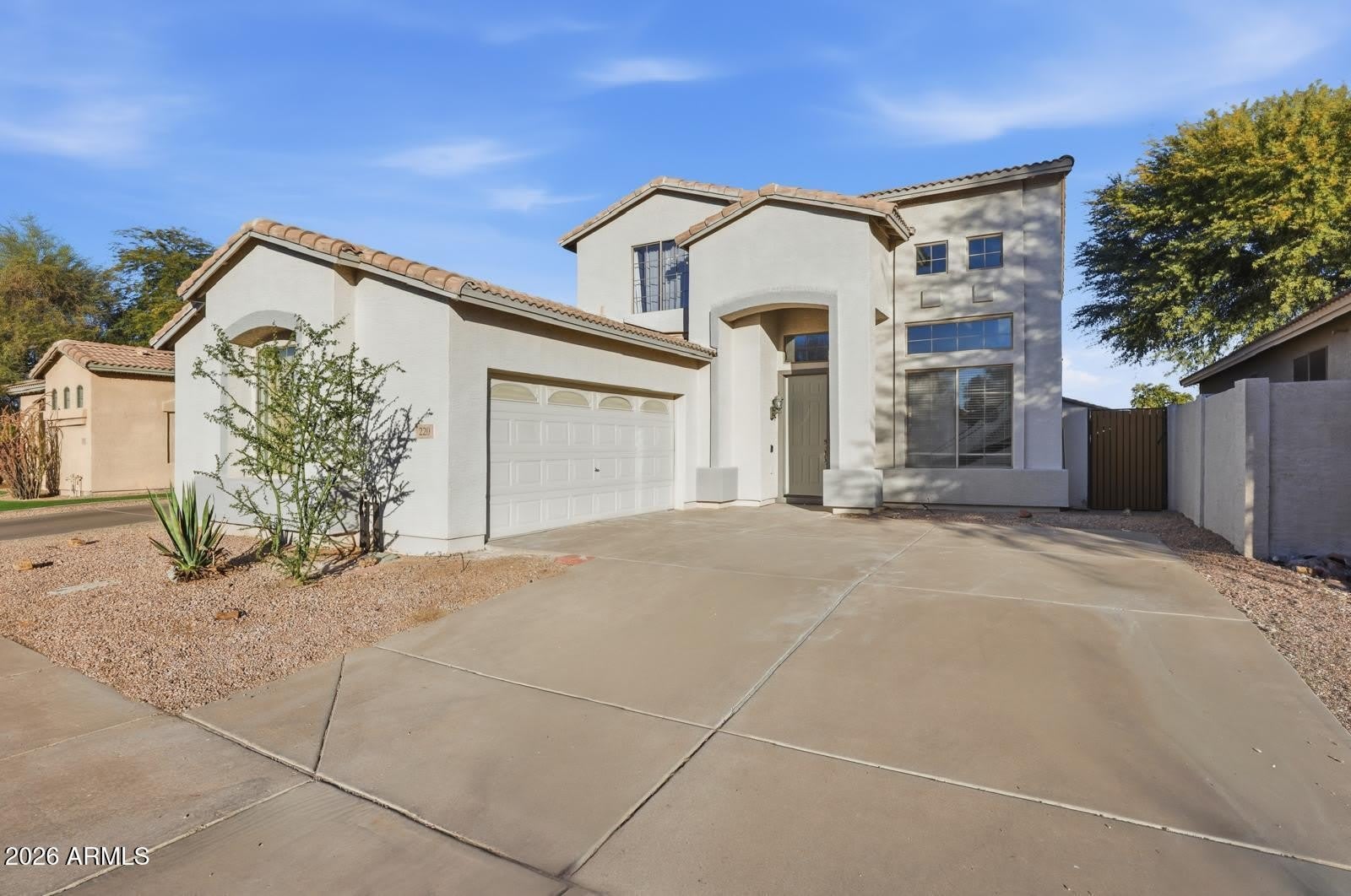 220 W Beechnut Place – photo 2
