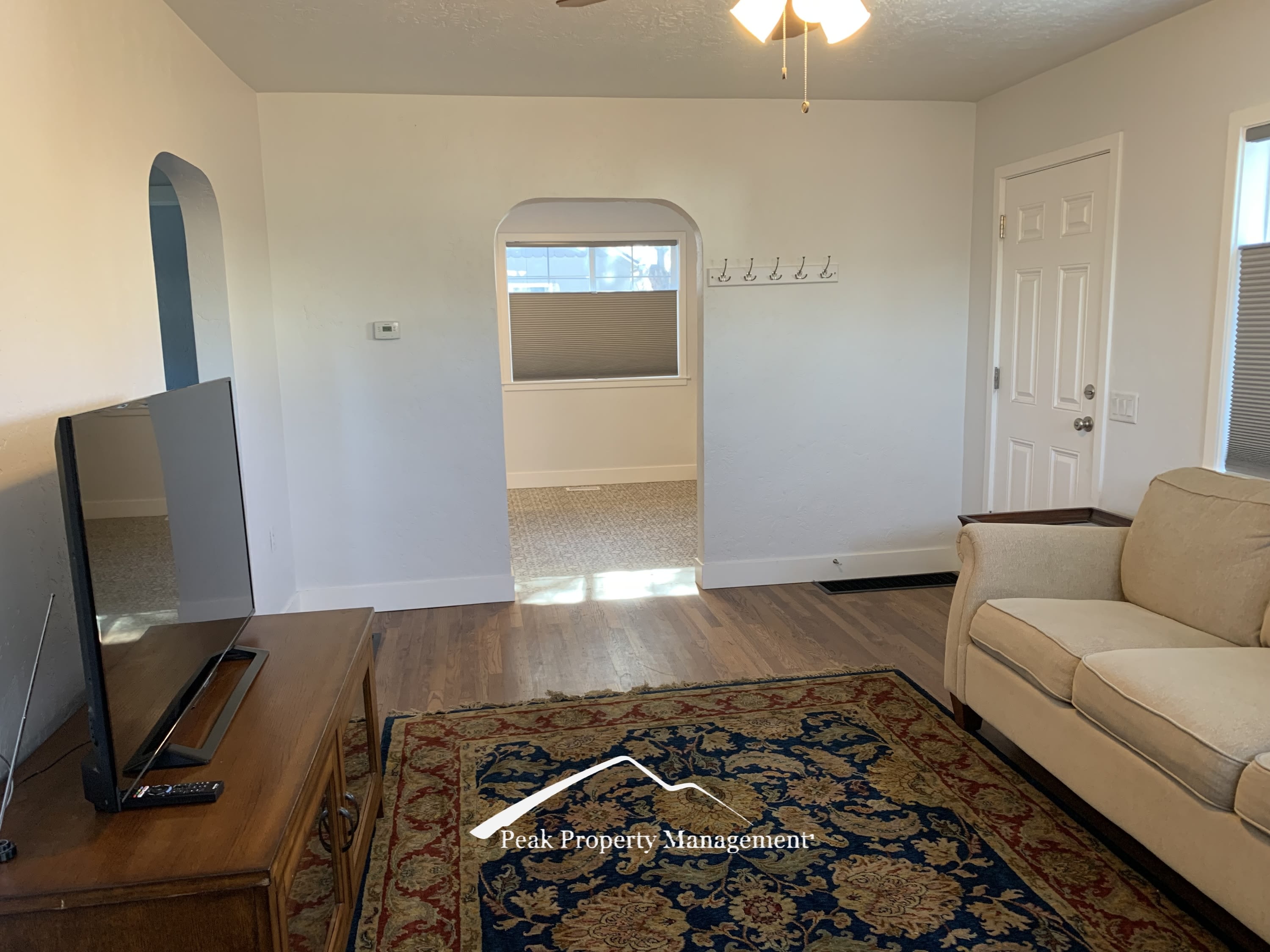 1100 South Broxon Street – photo 2