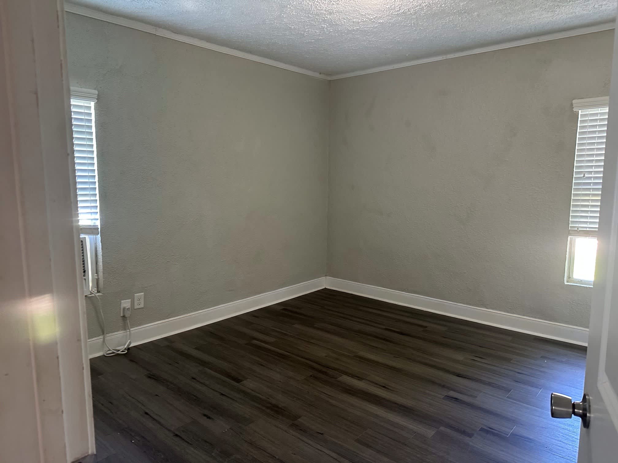 1709 West 4th Street – photo 2