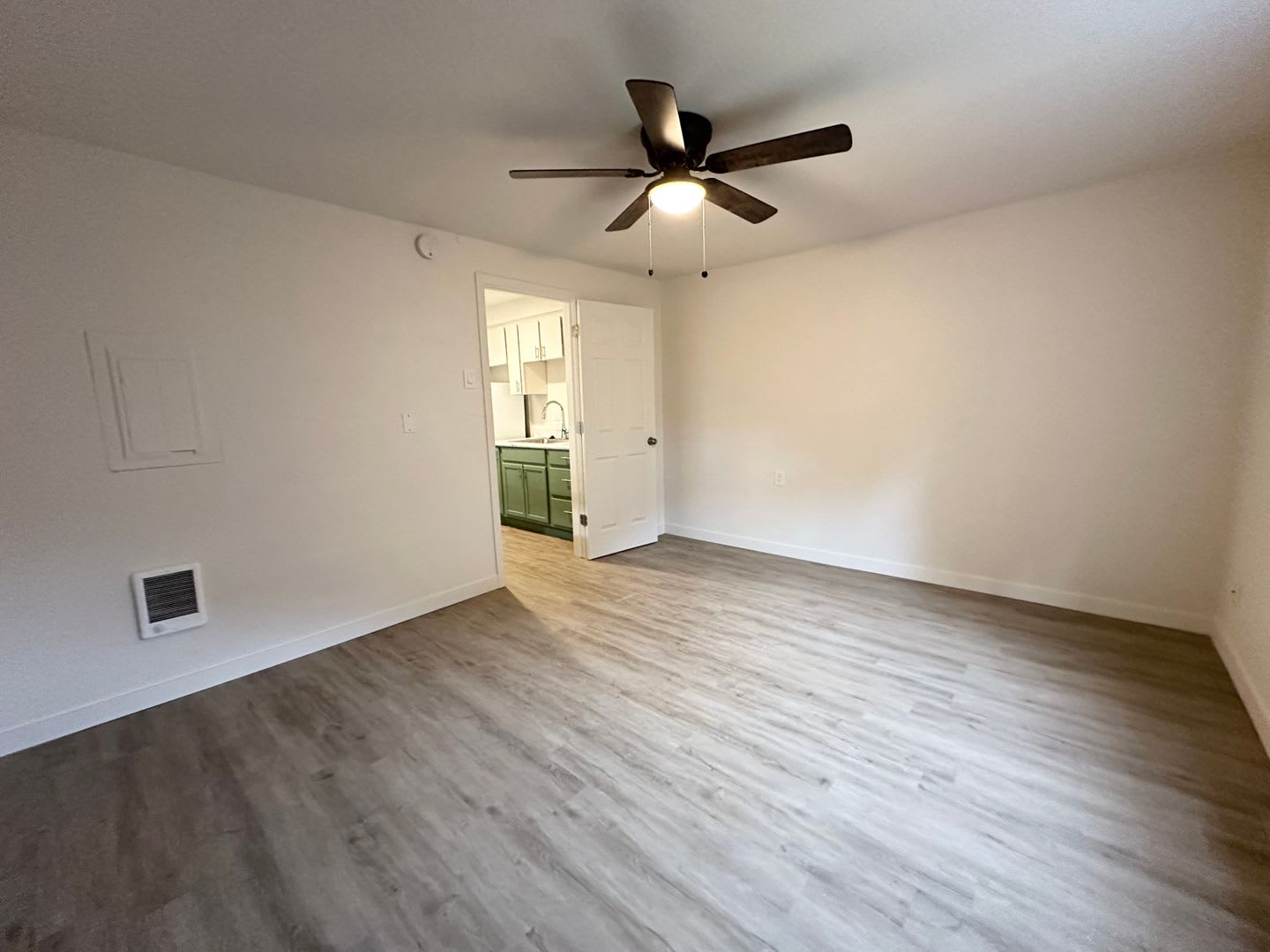 Charming 3 Bedroom Cornelius Duplex! – photo 5